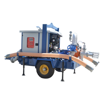 拖車(chē)式抽糞泵車(chē)